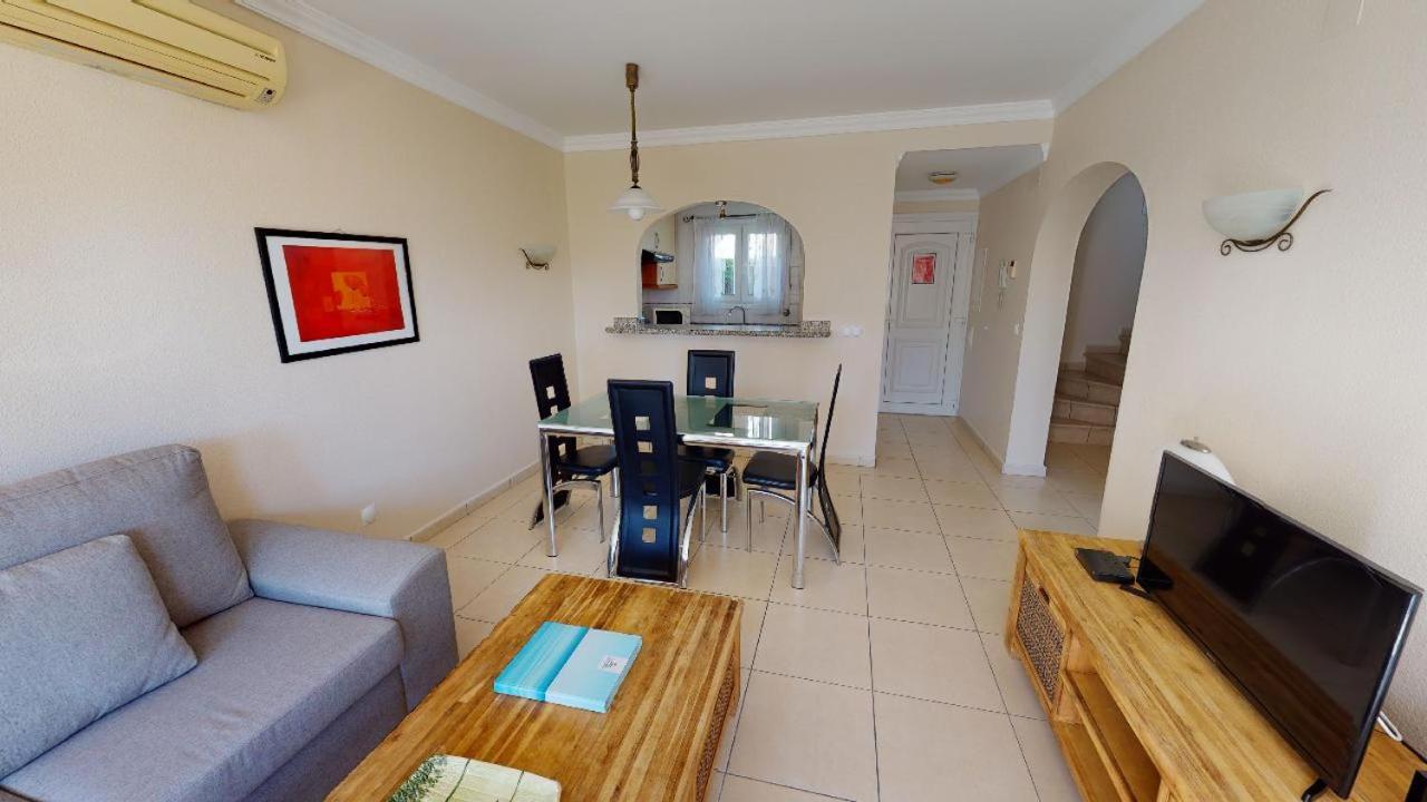 Apartamentos Y Villas Oliva Nova Golf Resort Kültér fotó