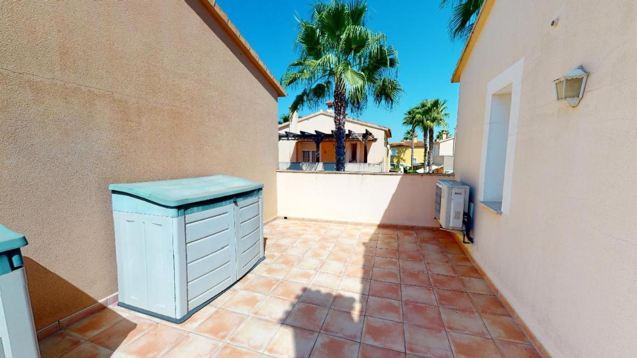 Apartamentos Y Villas Oliva Nova Golf Resort Kültér fotó