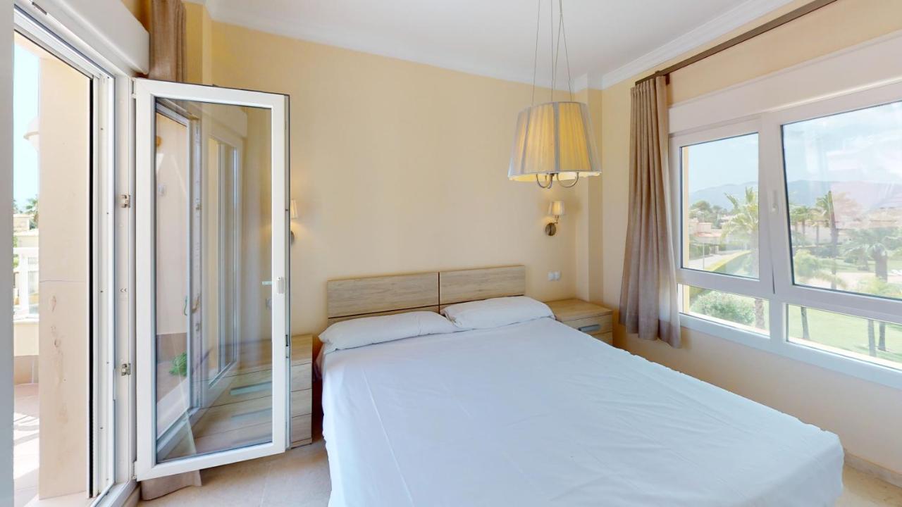Apartamentos Y Villas Oliva Nova Golf Resort Kültér fotó